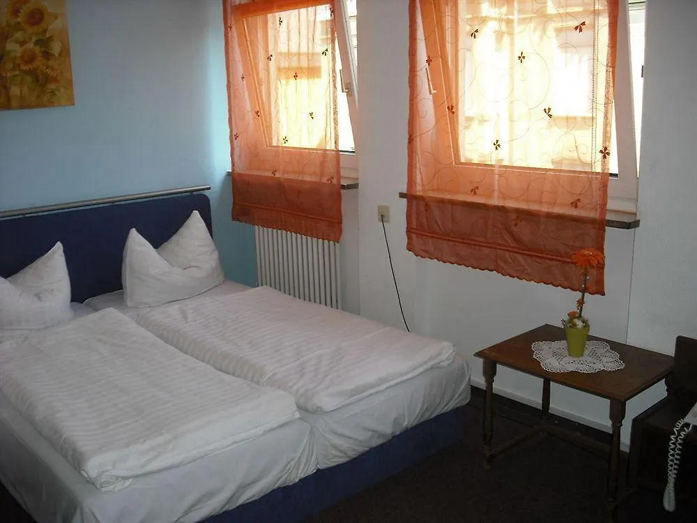 Hotel Wiesbadener Hof Stuttgart 3*,  Germany
