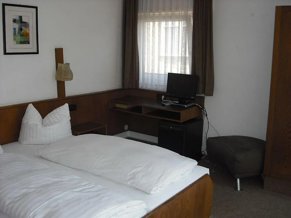 Hotel Wiesbadener Hof Stuttgart
